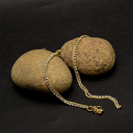 Stylish Square Designed Silver Coloured Anklets Paayal Kolusu