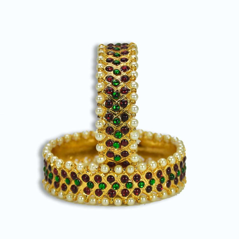 kempu bangles