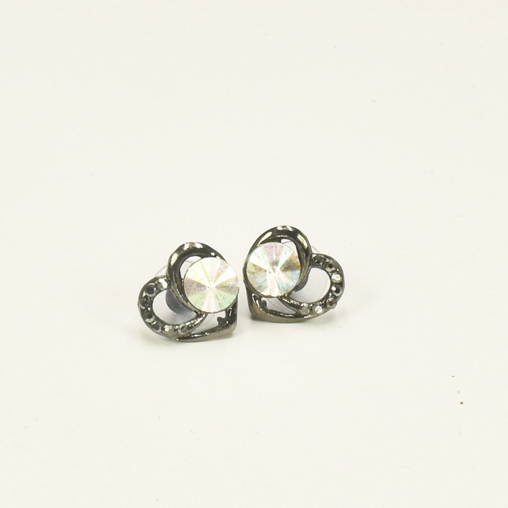 Metal hot sale ear studs