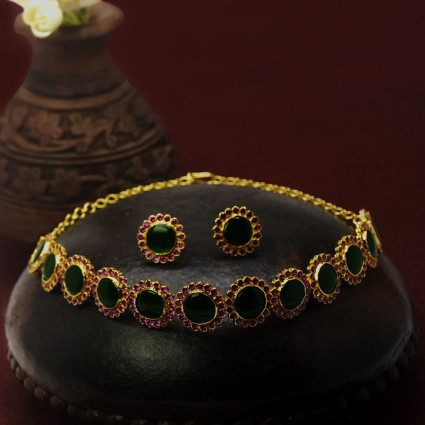 Trendy Green Enamel Ruby Choker Necklace Set