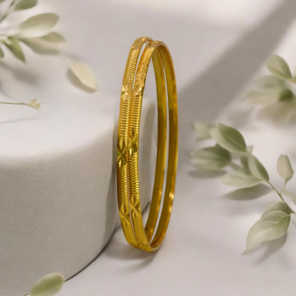 Stylish Trendy Gold Plated MC Bangles