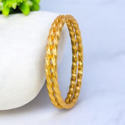 Elegant Designer Gold Plated Spiral Bangles