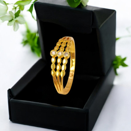 Stunning Gold Plated Stone Finger Ring