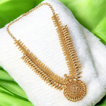 Gold Plated Traditional Pulinakham Necklace