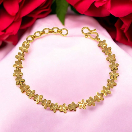 Trendy Gold Plated Floral Bracelet for Ladies