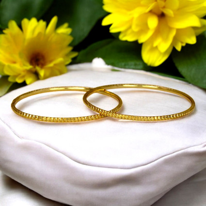 Stylish Machine Cutting Gold Plated Bangles 