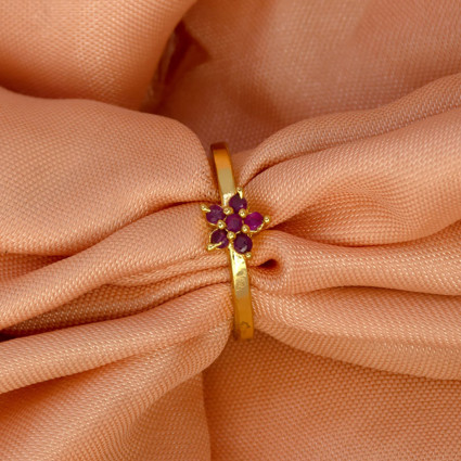 Dazzling Gold Plated Adjustable Floral Stone Finger Ring