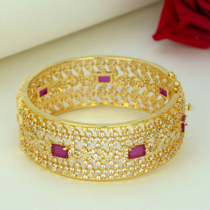 Stunning Gold Plated Paisley CZ Stone Broad Screw Bangle