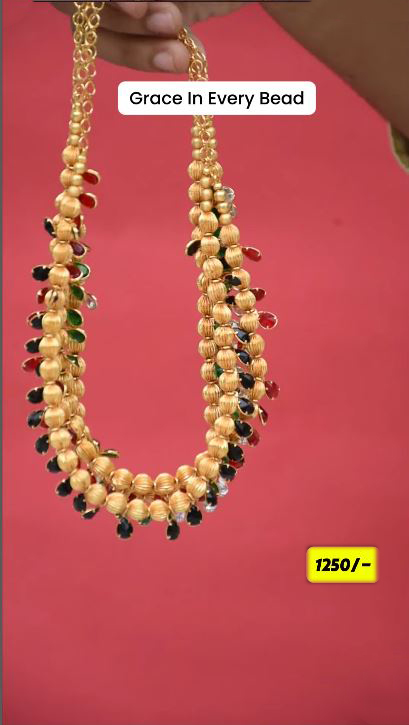 Lakshmi Crystal Choker