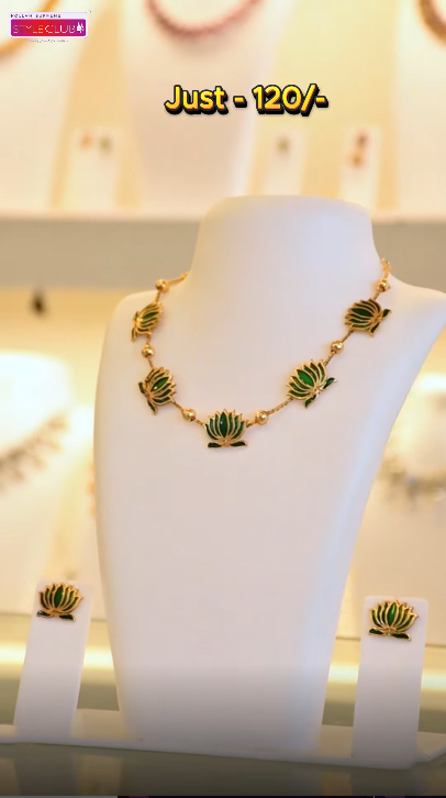 Matte Finish Lotus Necklace Set