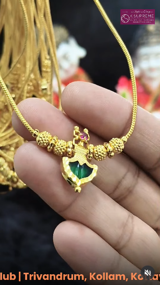 Palakka Pendant Necklaces
