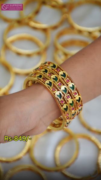Traditional-Mango-Bangle